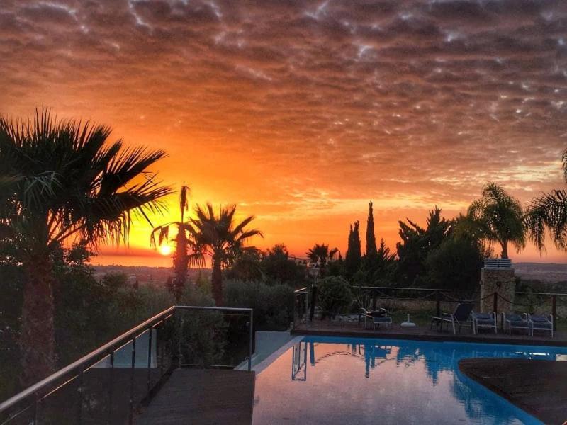 Sunset Patroves D Albufeira